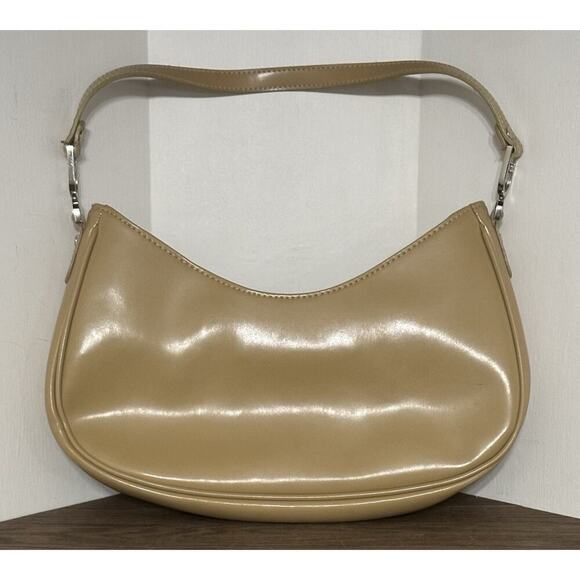 GUESS Camel HOBO Style Shoulder Bag Silver Hardware - Picture 3 of 7